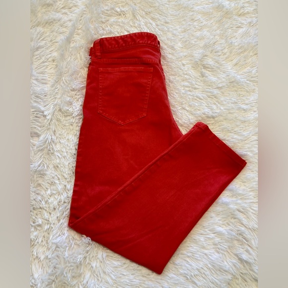 Stretchy Denim Capri Pants - Picture 2 of 7